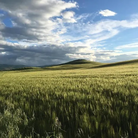 Maison d'hôtes Casale Santa Barbara 3*